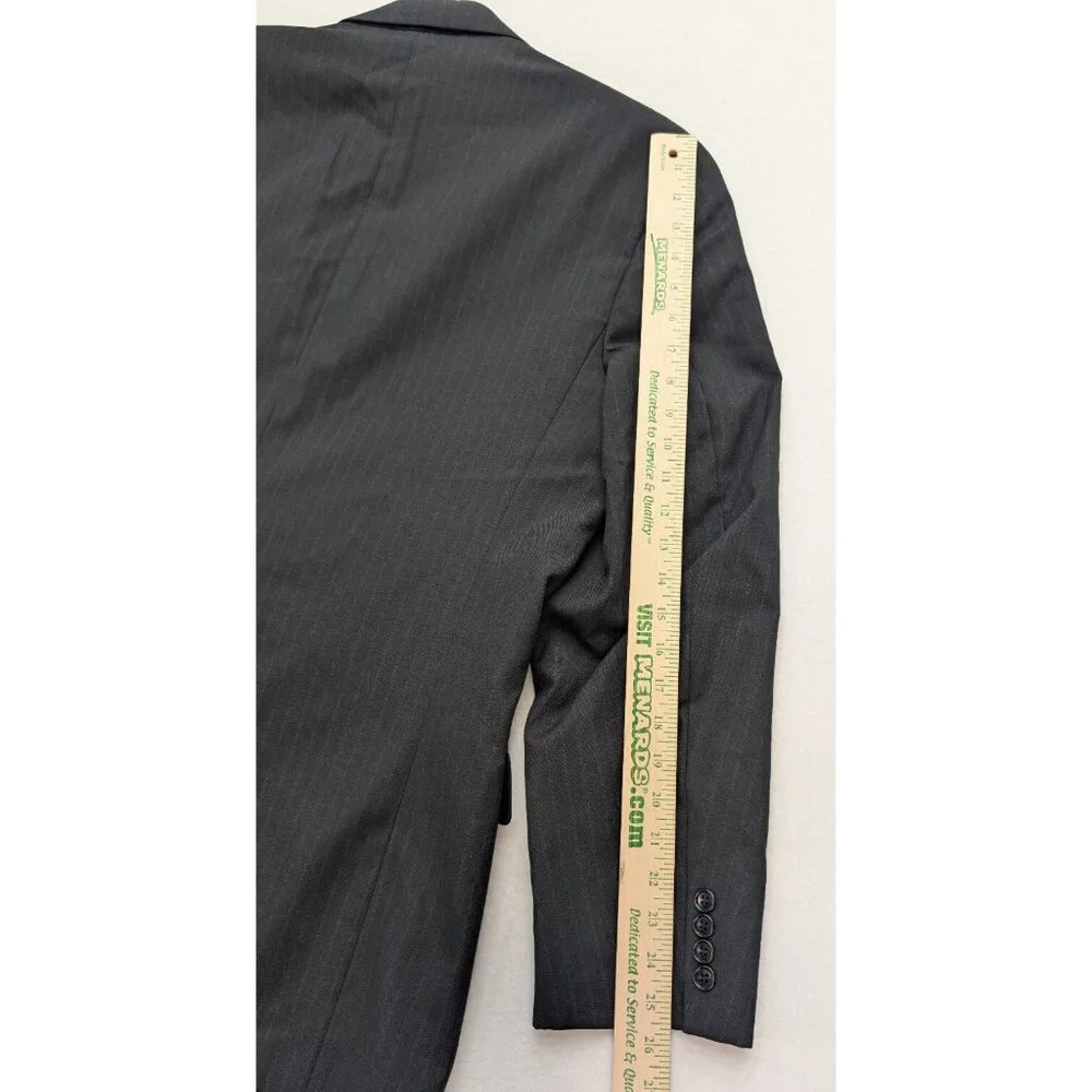 Kilburne and Finch Men's Blazer Jacket Sport Coat Size 44L Black Pinstripe